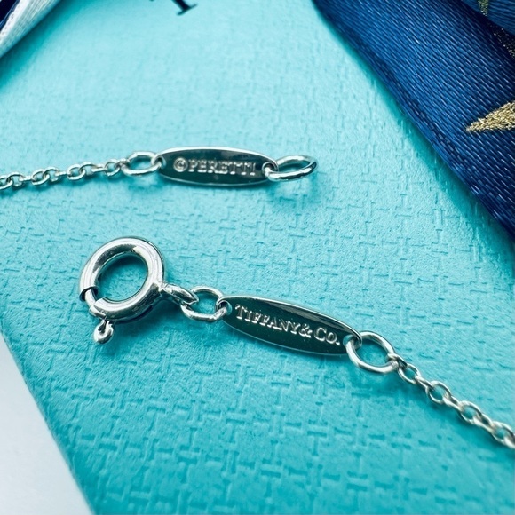 Tiffany & Co. PINK SAPPHIRE Small Open Heart Necklace with PACKAGING - Picture 5 of 8